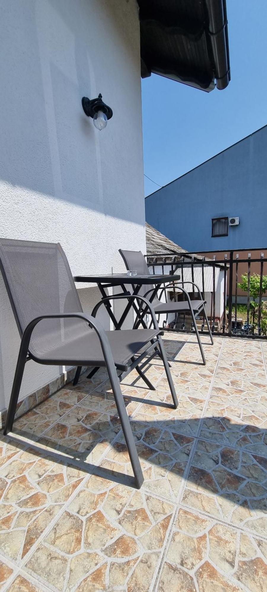 Apartment Kapetanovic Bosanski Samac Exterior foto