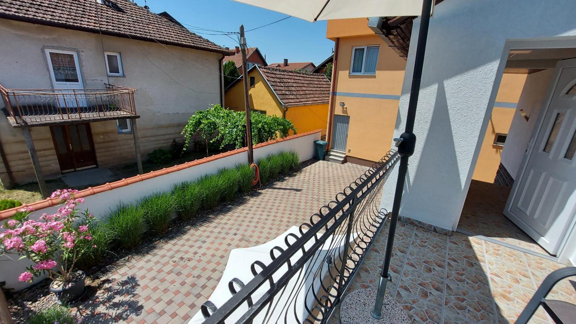 Apartment Kapetanovic Bosanski Samac Quarto foto